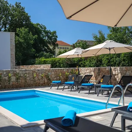 Kaoru Brand New With A Heated Swimming Pool Malinska