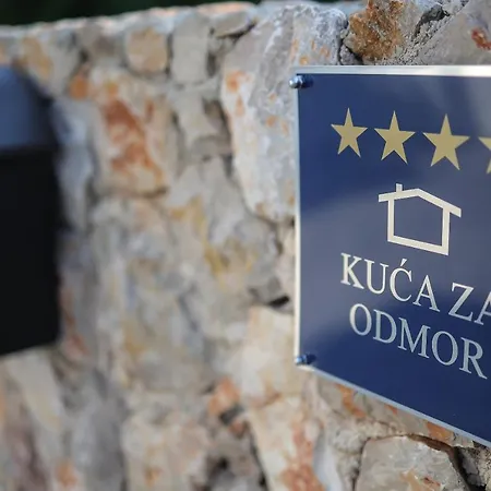 Vila Kaoru Brand New With A Heated Swimming Pool Malinska
