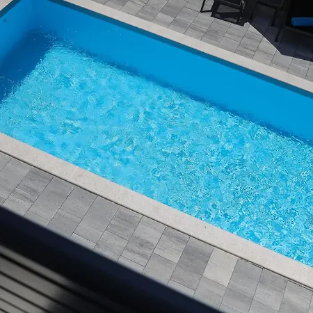 빌라 Kaoru Brand New With A Heated Swimming Pool