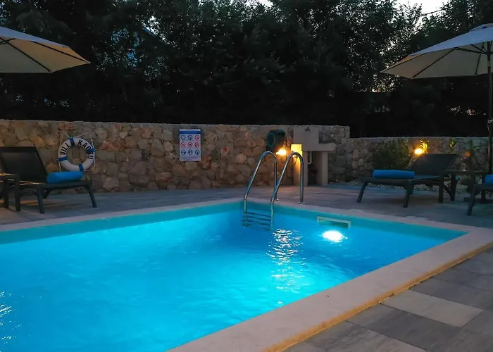 Kaoru Brand New With A Heated Swimming Pool Malinska