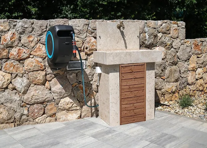 Kaoru Brand New With A Heated Swimming Pool Malinska