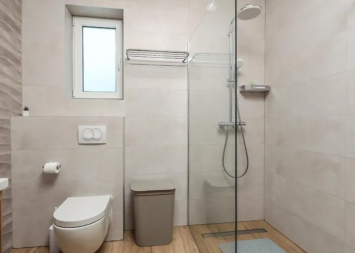 Villa Kaoru Brand New With A Heated Swimming Pool *