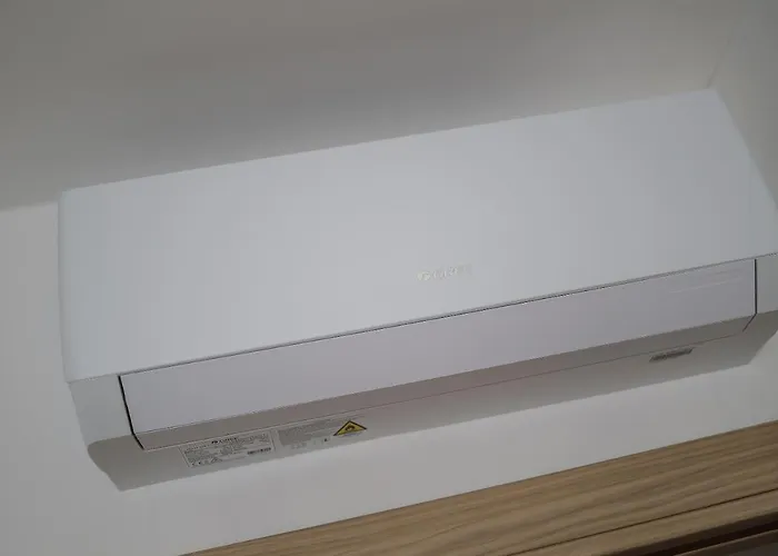 Villa Kaoru Brand New With A Heated Swimming Pool