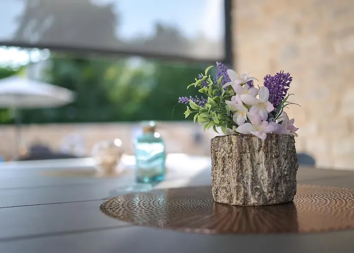 Villa Kaoru Brand New With A Heated Swimming Pool *