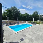 Kaoru Brand New With A Heated Swimming Pool *